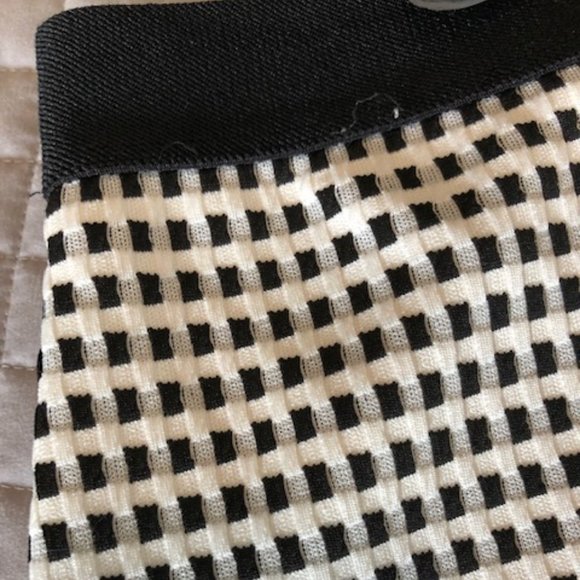 Black & White Check Knit Skirt, XL - Picture 2 of 6